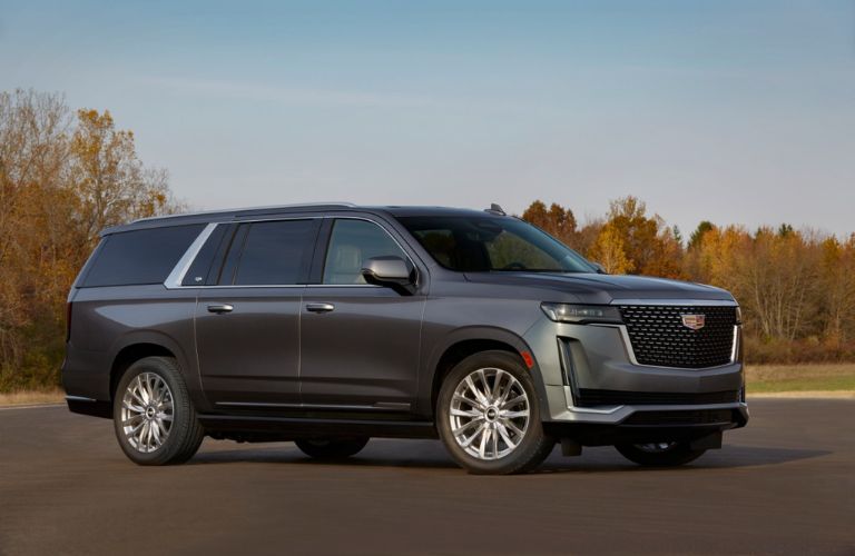 Front three-quarter view of the 2021 Cadillac Escalade