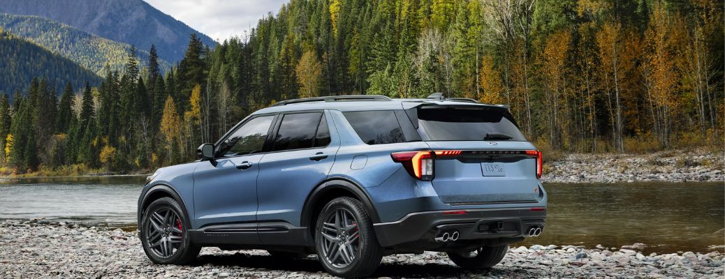 rear quarter view of the Ford Explorer