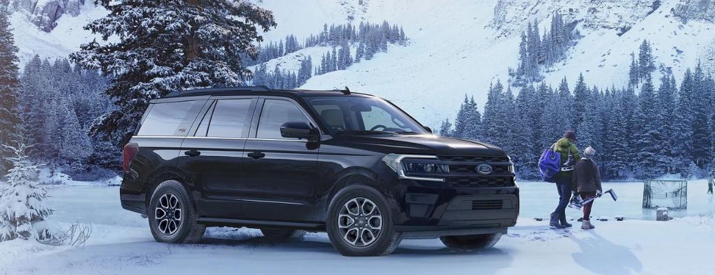2022 Ford Expedition in snow