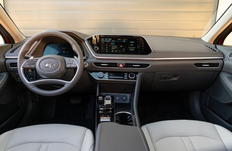 2022 Hyundai Sonata front interior