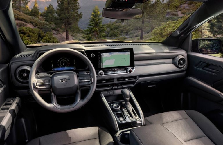 2023 Chevy Colorado Steering Wheel and Dashboard