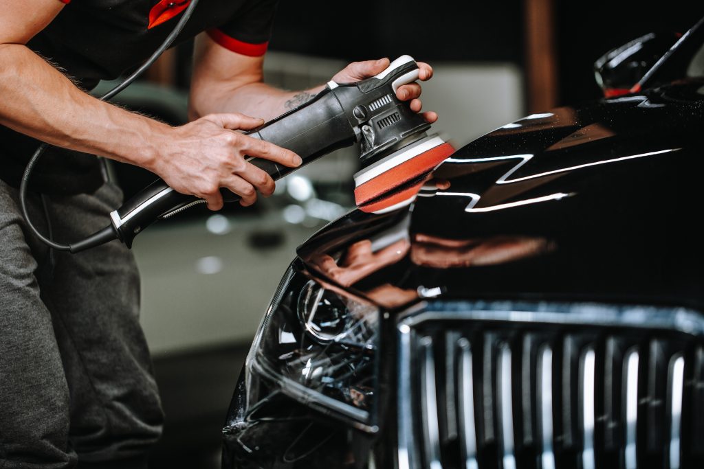 Understanding the Benefits of Car Waxing and Polishing Auffenberg Kia