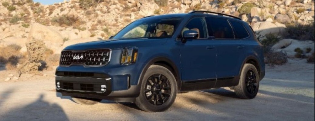 2024 Kia Telluride front and side angle