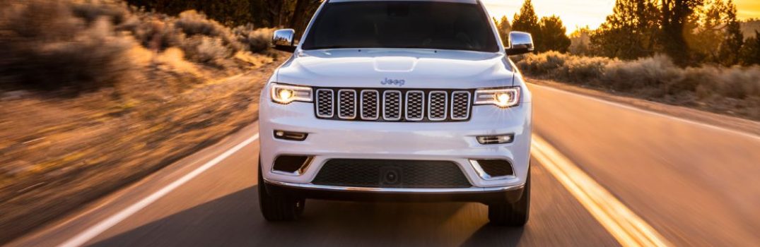 Watch the Video Reveal of the 2022  Grand Cherokee 4xe