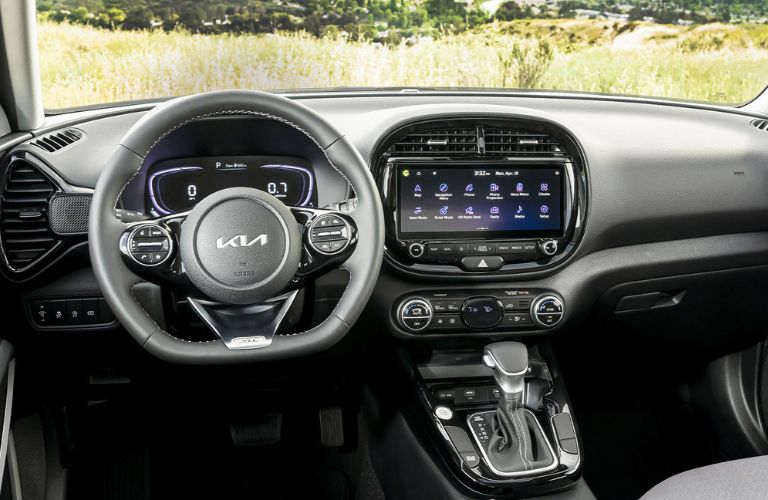 2023 Kia Soul interior front dash