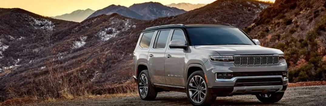 What are the Technology Features of the 2022 Jeep Grand Wagoneer?