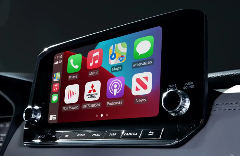 Apple CarPlay Display on Outlander Touchscreen