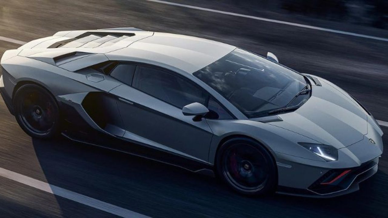 Catchy Design of the Lamborghini Aventador LP 780-4 Ultimae 