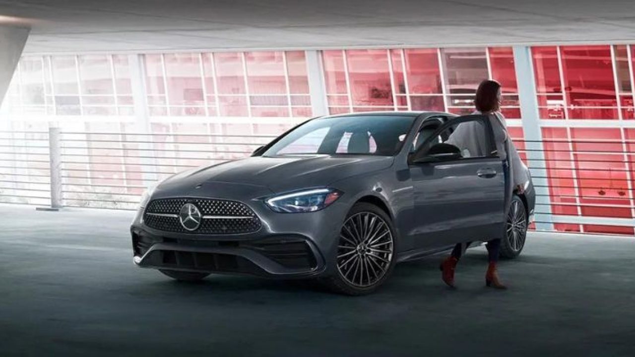 The New 2023 Mercedes-Benz C-Class C-300: How Technologically Advanced Is  It? - Mercedes-Benz of Scottsdale