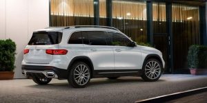 Is the 2023 Mercedes-Benz GLB comfortable for long family drives?