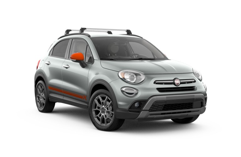 A gray 2020 Fiat 500x Adventurer Edition.