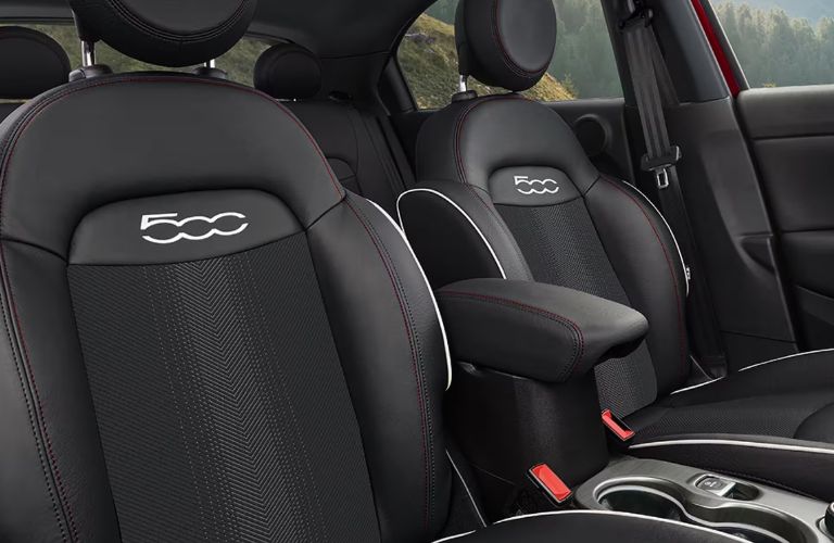 2023 Fiat 500X interior seats