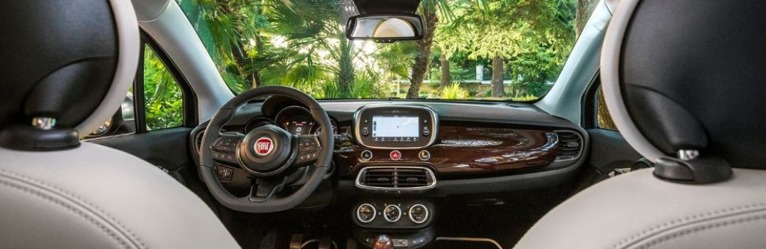 Know About the Interior Cabin and Technology Features of the 2022 Fiat® 500X