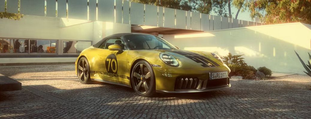 front and side view of the Porsche 911 Spirit 70
