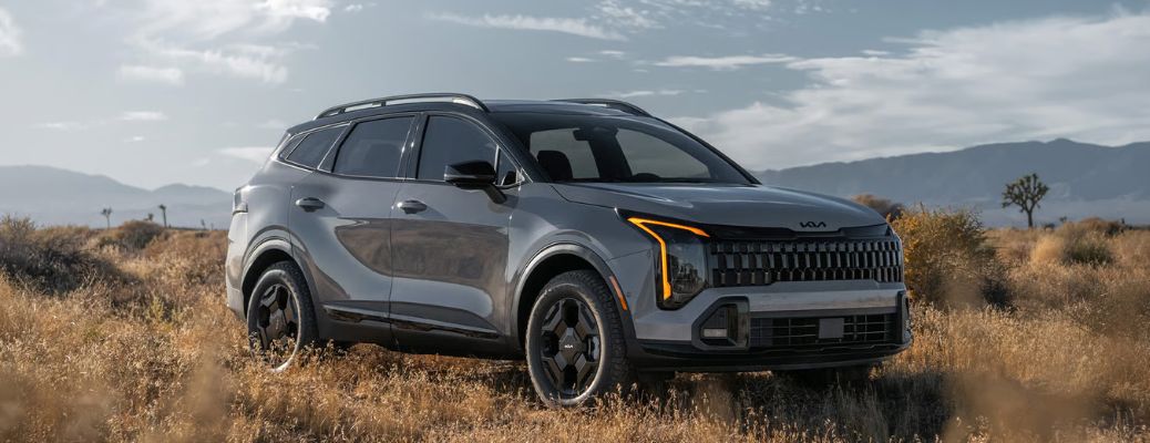 2026 Kia Sportage side and front view